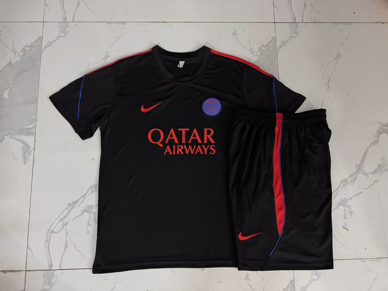 Completo Psg nero 2026